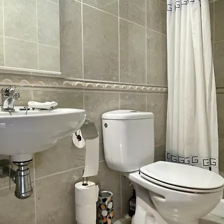 Rambla Mallols 9 Casa * L' Escala